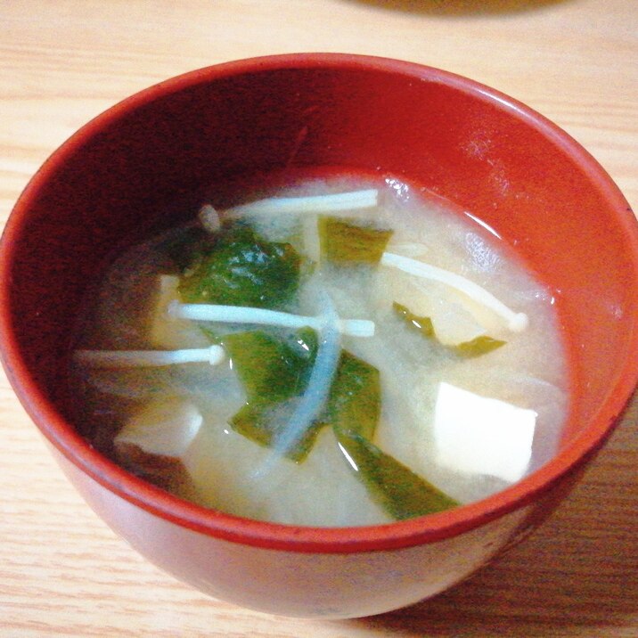 豆腐と玉ねぎとえのきとわかめの味噌汁 レシピ 作り方 By はじゃじゃ 楽天レシピ 豆腐と玉ねぎとえのきとわかめの味噌汁 レシピ 作り方 By はじゃじゃ 楽天レシピ